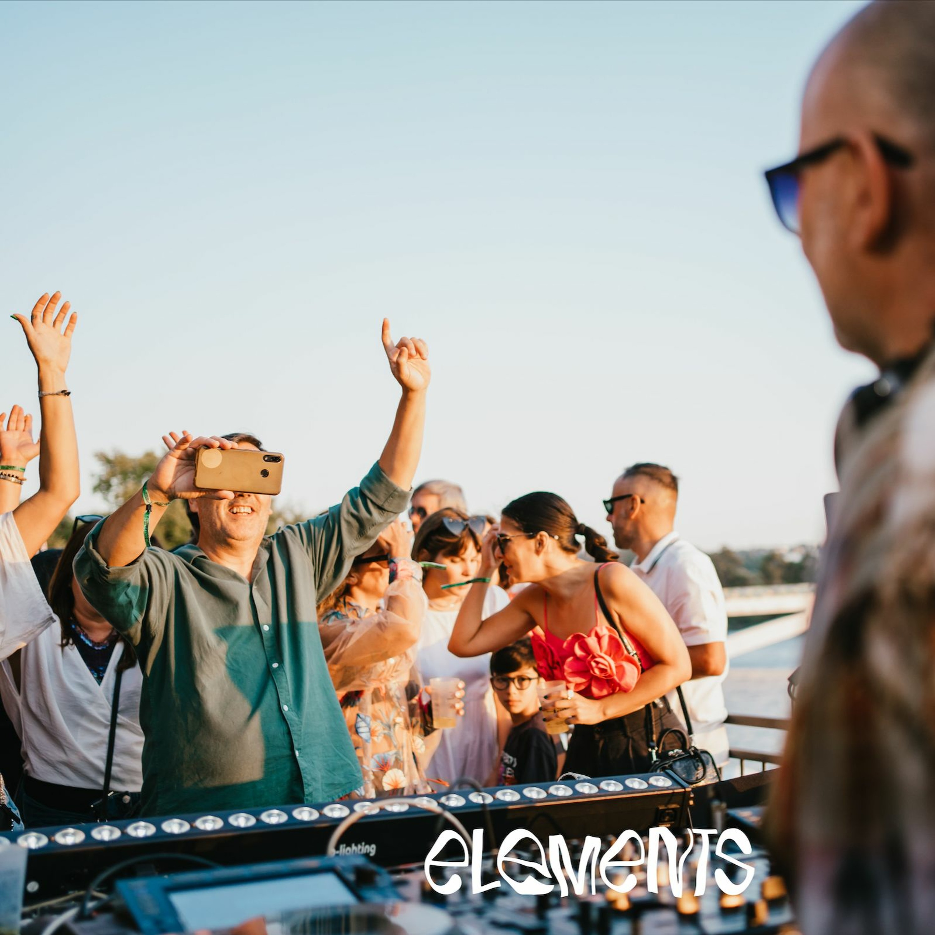 MBryan Live Set -  Lmts Roof Top Party - Portugal episode artwork
