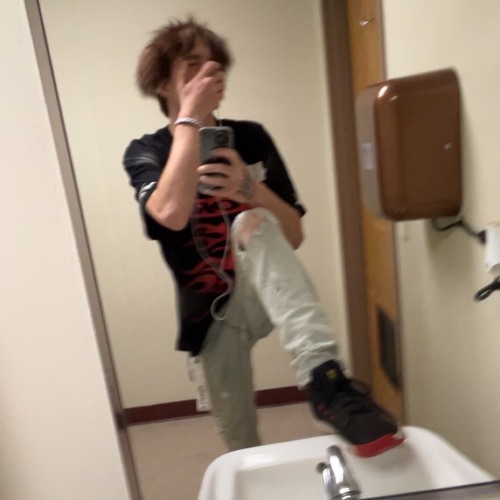 How TF (Feat. $a$$afra$$)