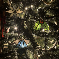 Glory to the Newborn King