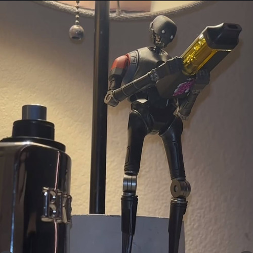 paradise - ain’t no huggin me (p.@noluvsouljah + @yurkiez)