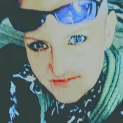 Mama Crush - I AM ME