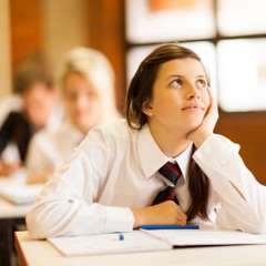 🎤 PODCAST • Infatuation ~ A 15 year old has an unhealthy crush on her teacher.