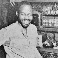 Frankie Knuckles - Friday Night Jams On 102.7FM WBMX 10 - 31 - 1986 (Manny'z Tapez)