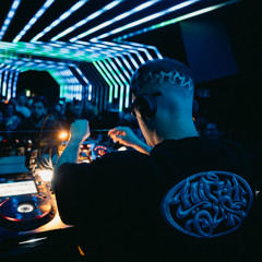 Lutgens • Live @ D-EDGE – Technera Memes Showcase – 08.11.2025