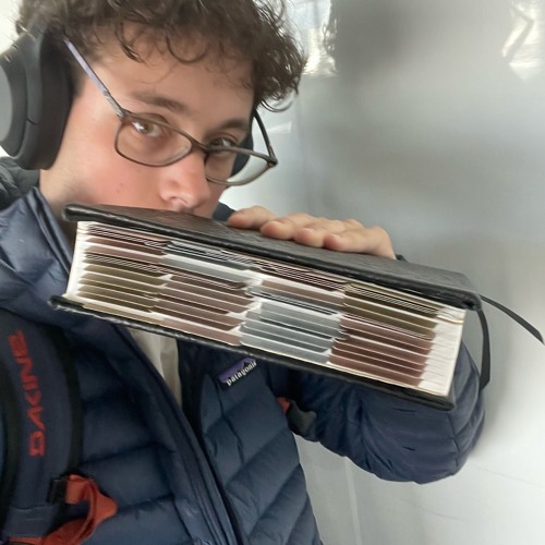 Upright w/ Pheezykid