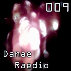 Danae Raedio 009