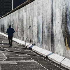 Berlin Wall Echoes