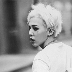 G- Dragon - Crooked ( Louebeatz Mashedit )