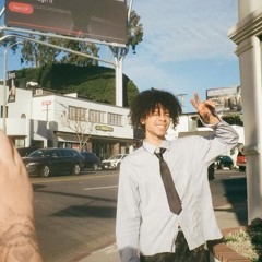 Iann Dior - Gone Girl (but pop punk)