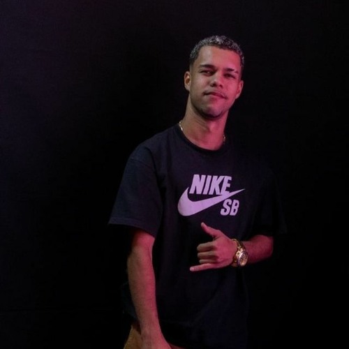 MC POZE DO RODO - METIFLIX - FLAVIO SOARES (REMIX TAMBOR XRC)