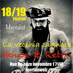 Retro House By Mentalist