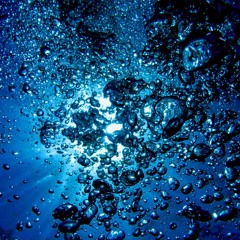 水中、泡（Music&GT:hiro,Music&Arrengement:U.M)