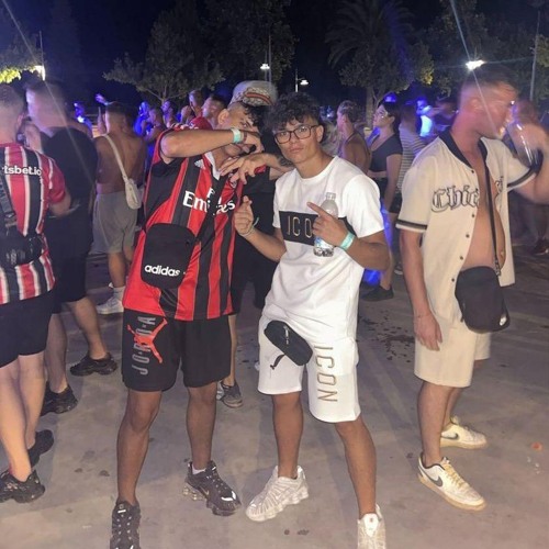 vaSiLeOmaRroNerO 📿