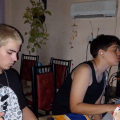 agus#, cosm0 - ojitos foxy #despuesdelroxy