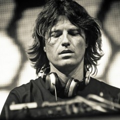 Hernan Cattaneo - Live @ Studio Martin, Bucharest 25.10.2003