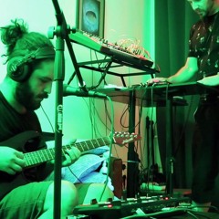 Synth and Guitar Live Looping Fusion