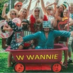 CHWYTAK & DJ WIKTOR - "W WANNIE" (Skolim - Wyglądasz Idealnie / PARODY)