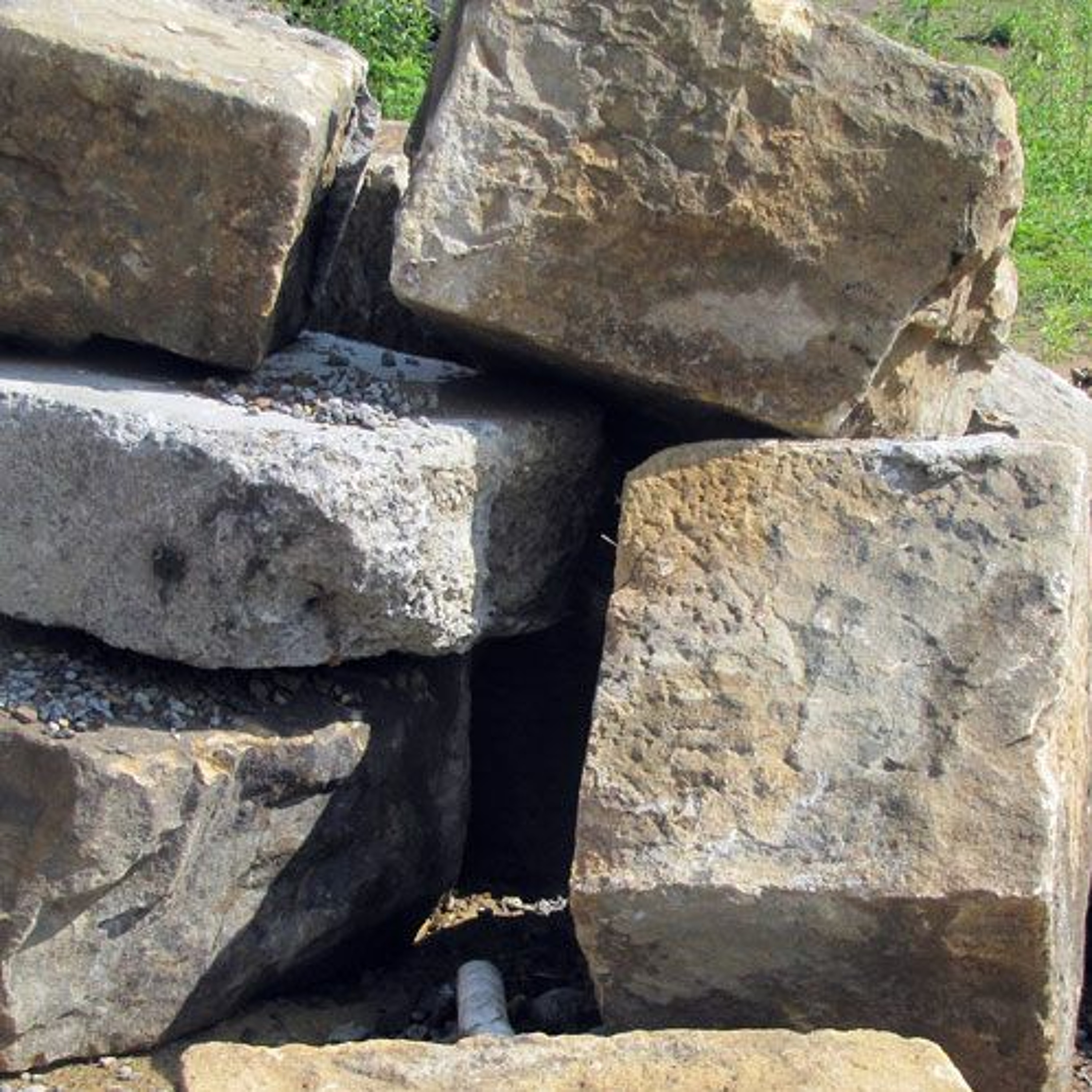1 Peter 2.4 - 10 Hurricane Creek Church Of The Brethren - -Living Stones episode artwork