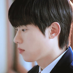 그 해 우리는 김지웅 나레이션