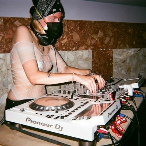 nextdimensional live DJ set @ Beverly's 10-09-21