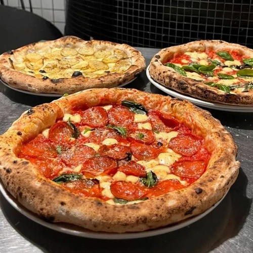 Stream Entrevista Carola Santoro, maestra pizzera AhoraDicen by