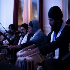 02 Bibi Arshpreet Kaur Ji UK - Friday Eve - Kirtan Smagam Switzerland