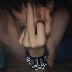 Angry3mo Ztr4y D0gs2 (feat. haøzu)