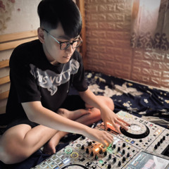 50k lộn xộn- Tú Le Qi12