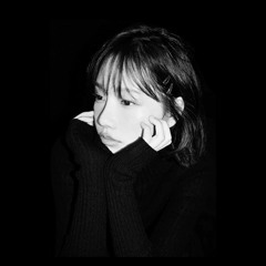 조유리 (YURI) - 도망가자 Run With Me (Original Song by 선우정아(sunwoojunga)) [YURI Playlist]