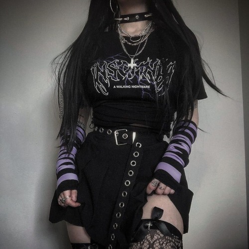 KISSES (BL3SS) - HARDSTYLE