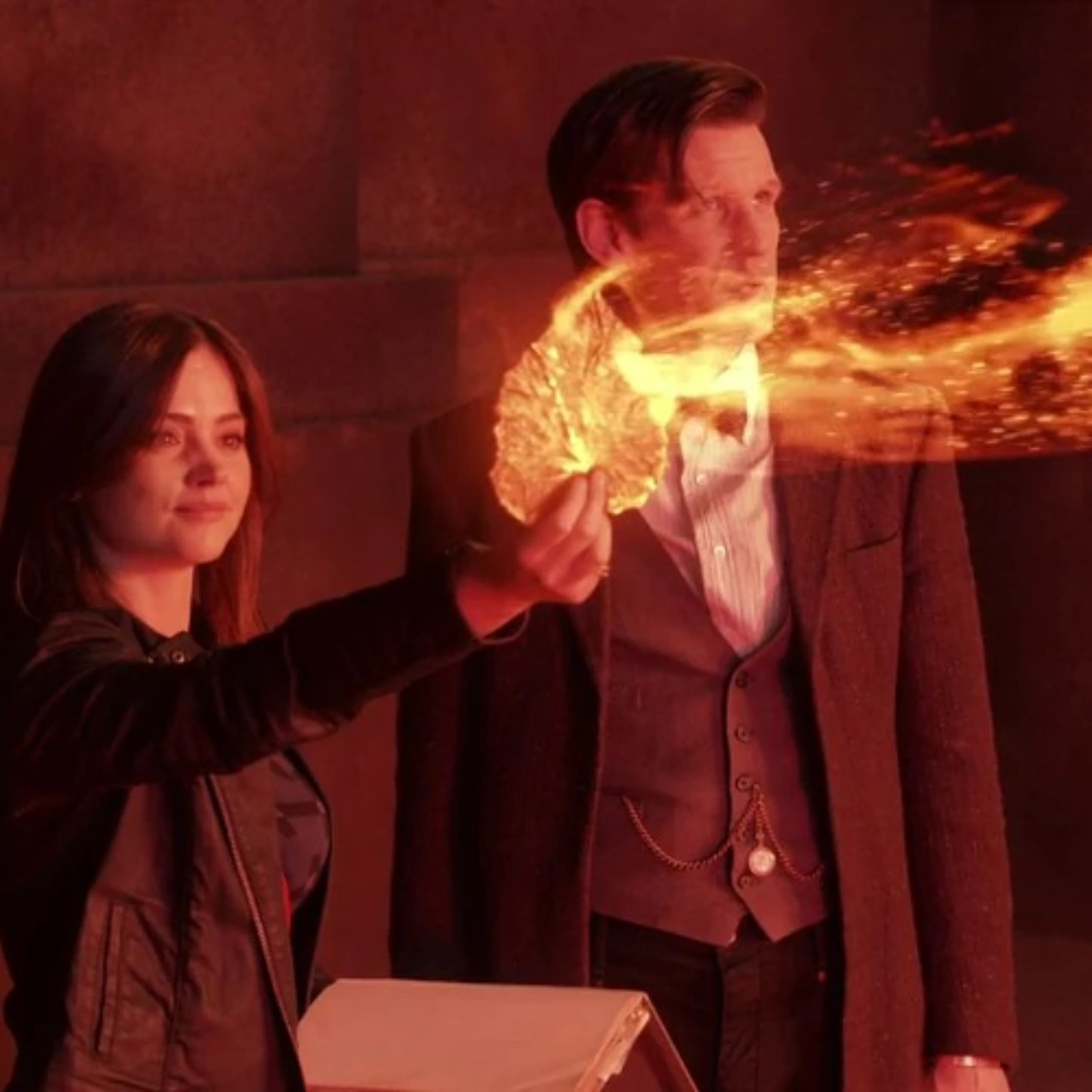 2 Guys a Girl and a Podcast Episode 333 - Doctor Who - The Rings of Akhaten episode artwork
