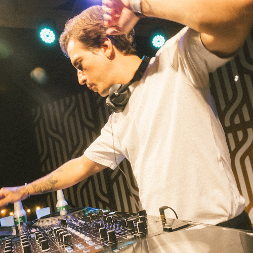 Unknown Pleasures IV - Lufe