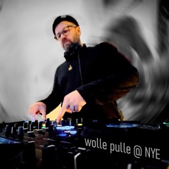 wolle pulle @ NYE - RAMSA Floor