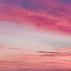 PREMIÈRE: 3 S - Self-Love