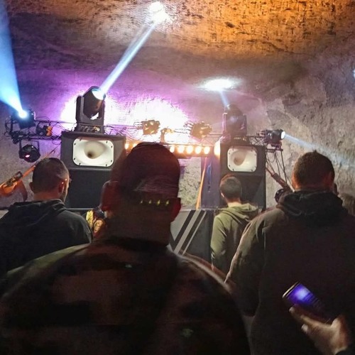 SET HARDTEK ILLU CLUB