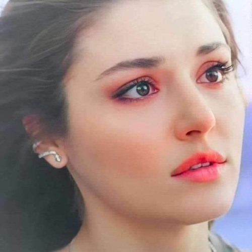 اغنيه مش مهم يقولوا عنى للفنانه _بوسى بصوت أشرقت(MP3_160K).mp3