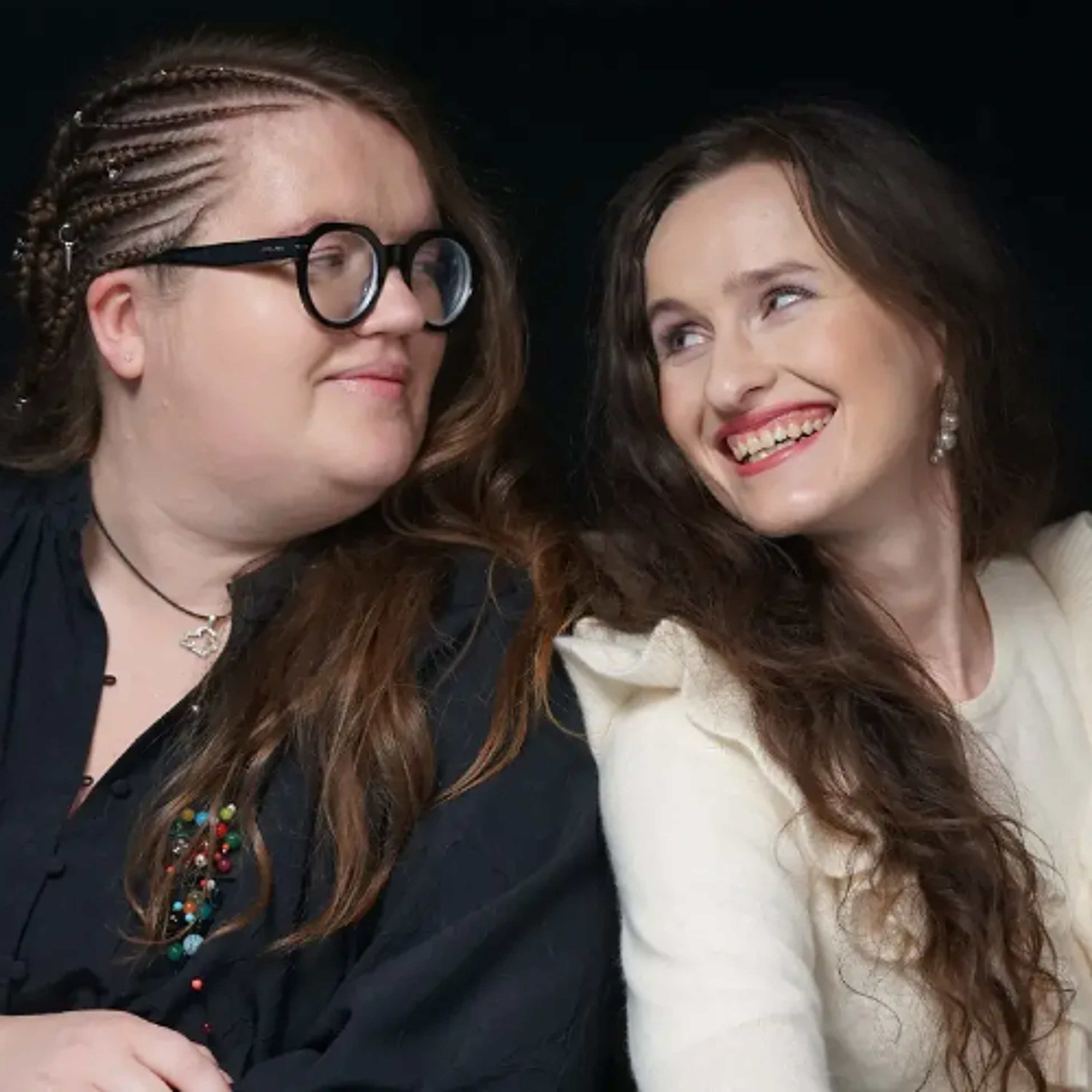 Марыя Колесава-Гудзіліна і Ганна Маціеўская. Як перамагчы “непераможны Дублін” і адкрыць рахунак у банку