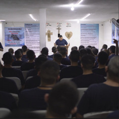 Me La Pela Poquito - Under Side 821