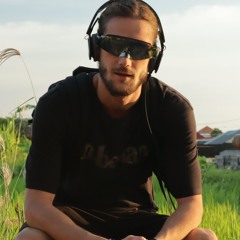 VLADE - Opening Set  Red Ruby Bali  Feb 2025