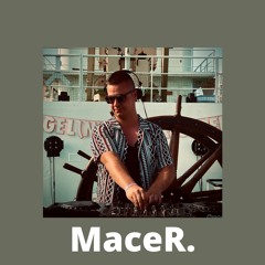 Beach Podcast™ Guest Mix by MaceR.