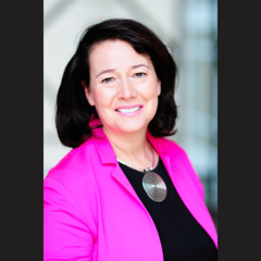 S6 Episode 35: Revisiting our episode with the Honourable Janet Austin on how reading helps understand community.