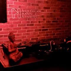 Resonance in the Golden Hour