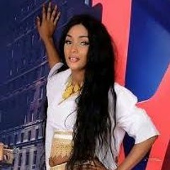 AICHA KINDIA - MA VIE 2020)
