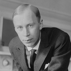 Prokofiev - Sarcasms, Op. 17: I. Tempestoso