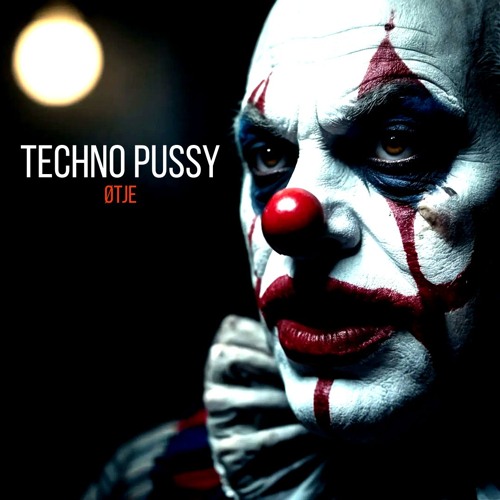 [FREE DL] ØTJE X GEWOONRAVES - Techno Pussy (Zentryc)