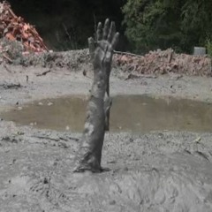 OUT THE MUDD