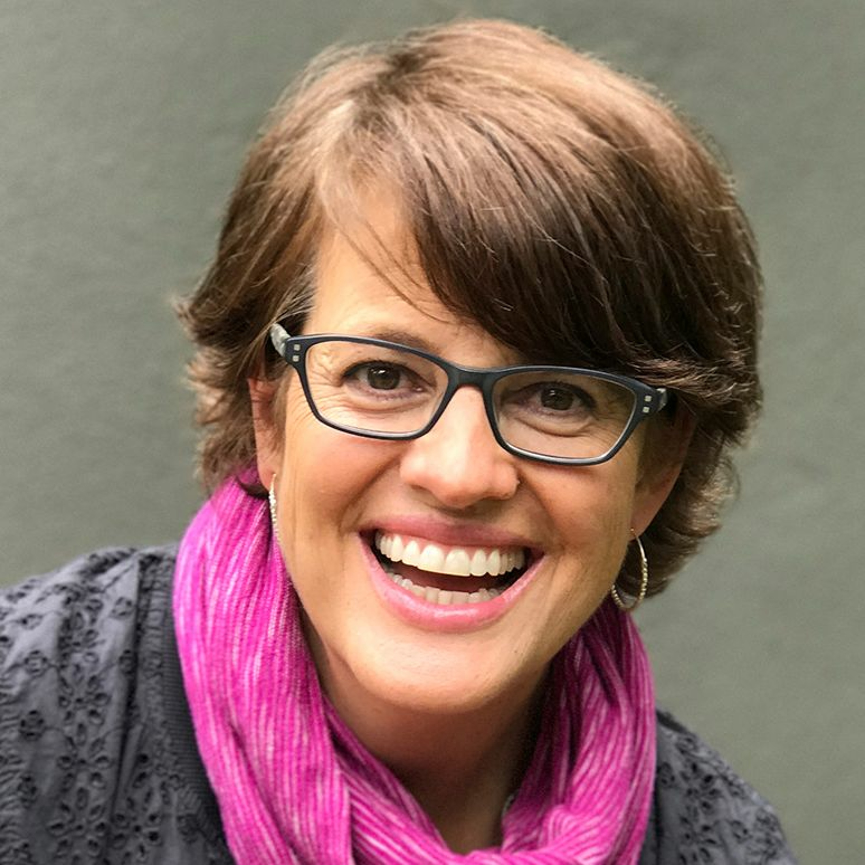 180. Exploring Life's Joys Through Relationships with Kelly Corrigan, Author and Television Host episode artwork