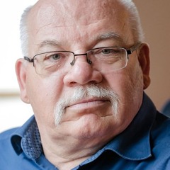 Udvari Kamaraszínház jubileumi előadás, Andrási Attila - Manna Délután Péter Petrával 2024. 05. 28.