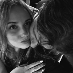 عطيتك قلبي هديه