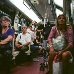 Day 20. O senhor/ a senhora quer sentar-se aqui?